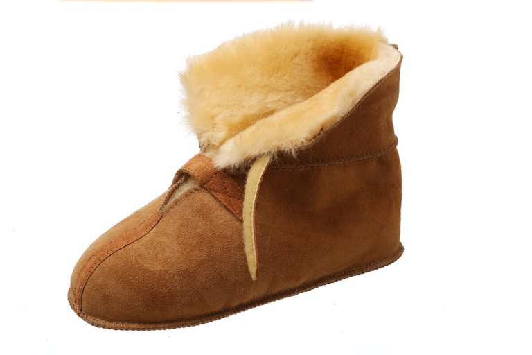 Women's High Cabin Slippers w/ Velcro Closing - Image 2