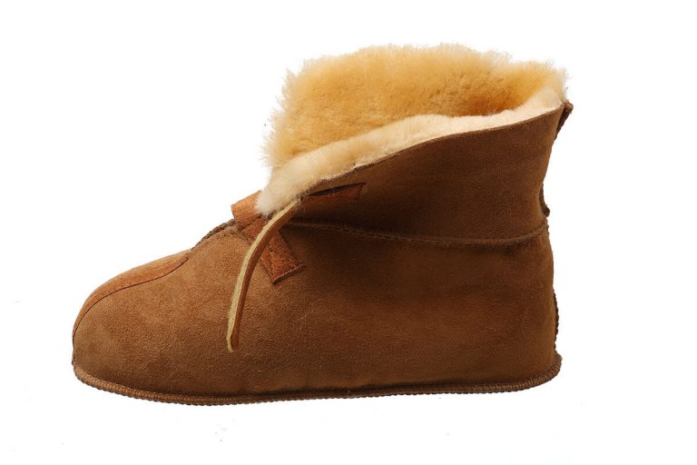 Women's High Cabin Slippers w/ Velcro Closing - Image 5