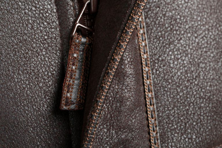 Women's Model 1610 Sheepskin Jacket - Image 3