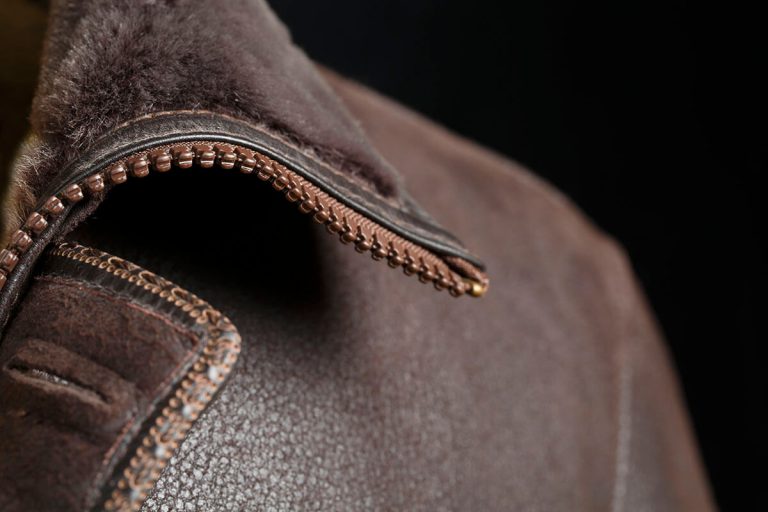 Men's Model 1610 Sheepskin Jacket - Image 4